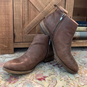 Franco Sarto 7.5M Brown Leather Ankle Boots